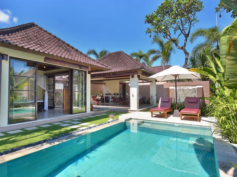 The Bli Bli & Villa